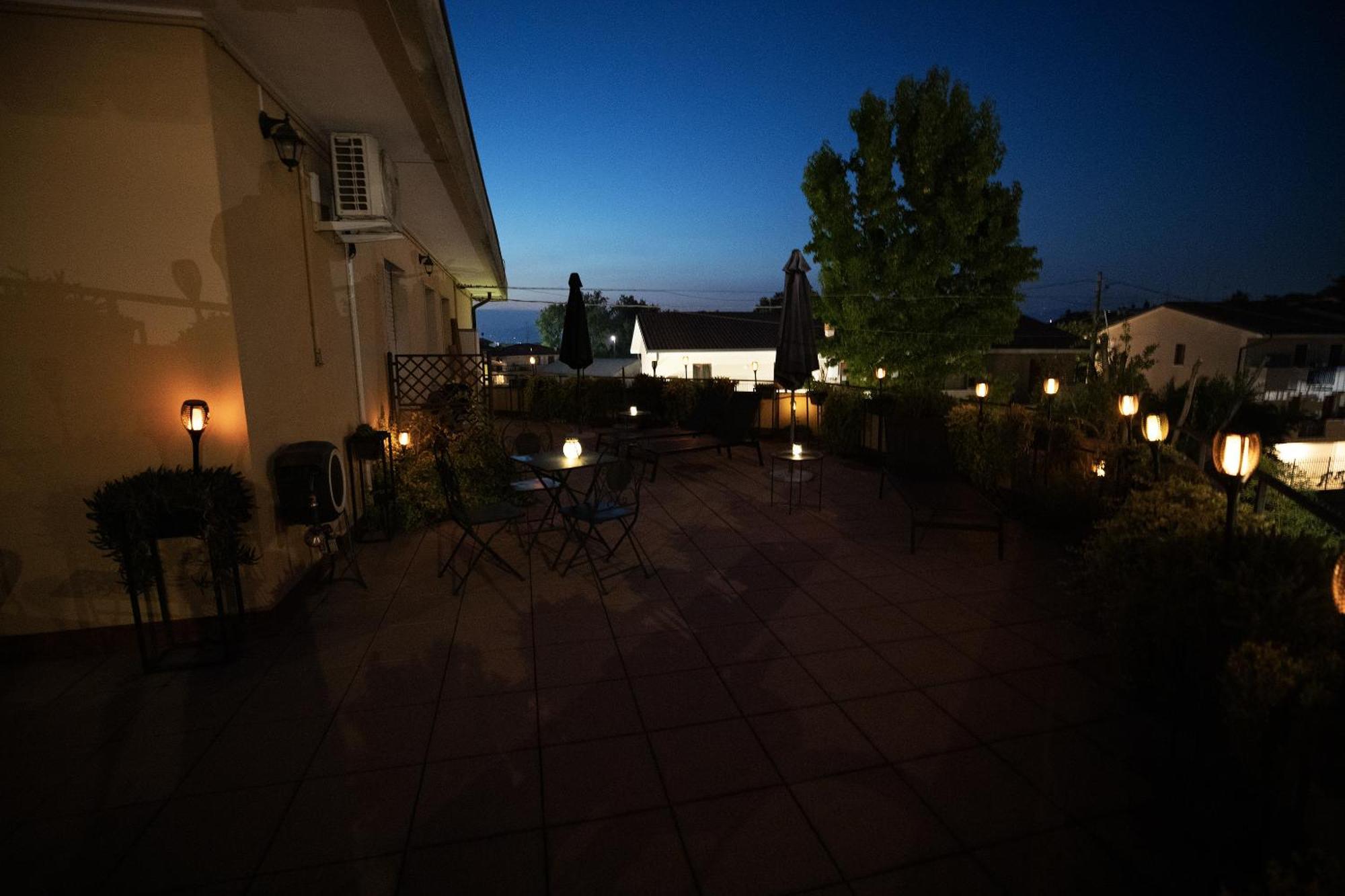 Bru Rooms Πεσκιέρα ντελ Γκάρντα Εξωτερικό φωτογραφία