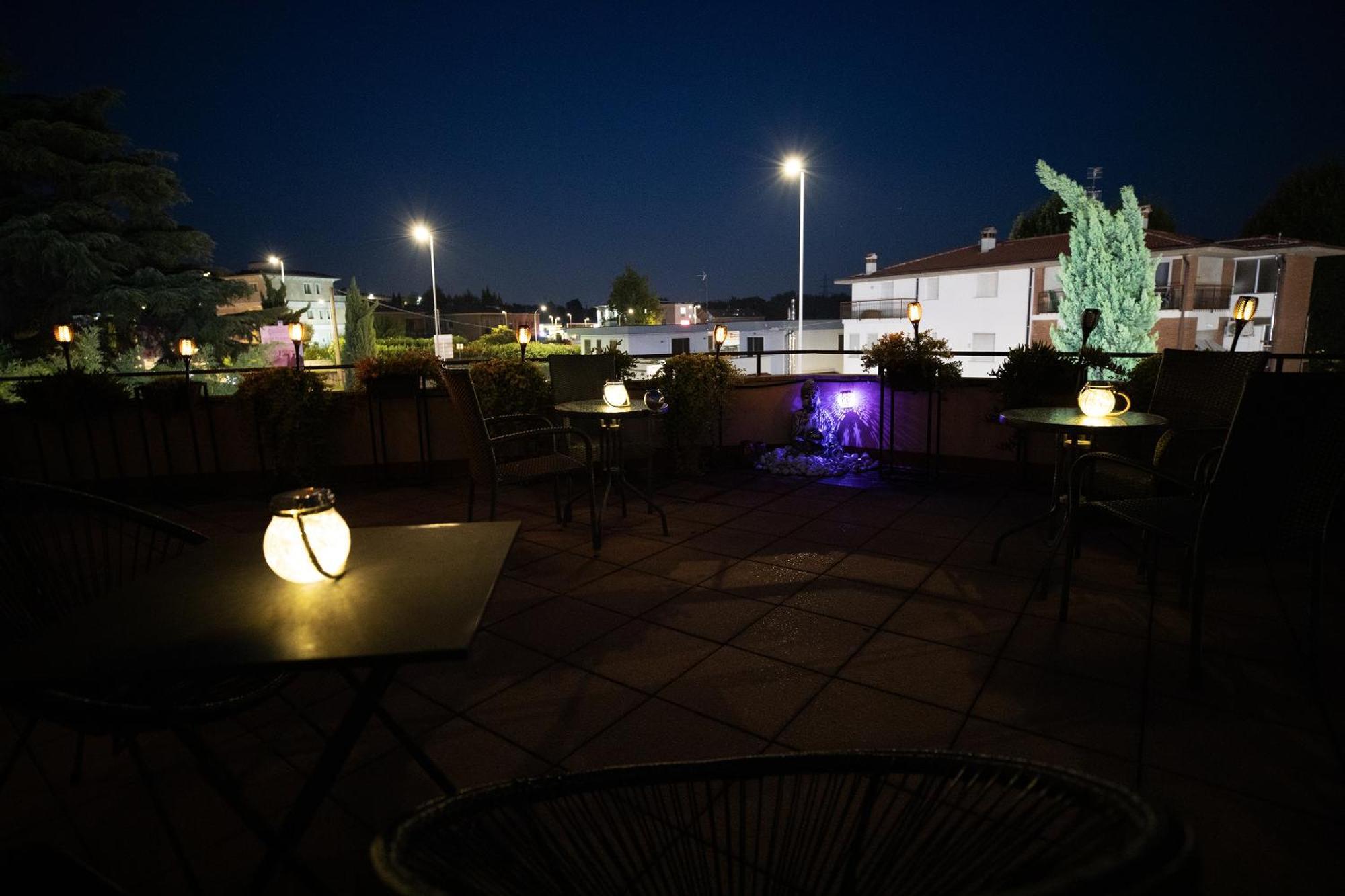 Bru Rooms Πεσκιέρα ντελ Γκάρντα Εξωτερικό φωτογραφία