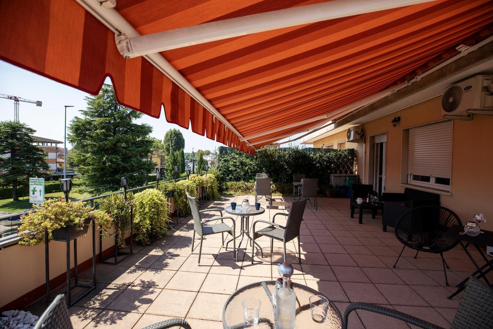 Bru Rooms Πεσκιέρα ντελ Γκάρντα Εξωτερικό φωτογραφία