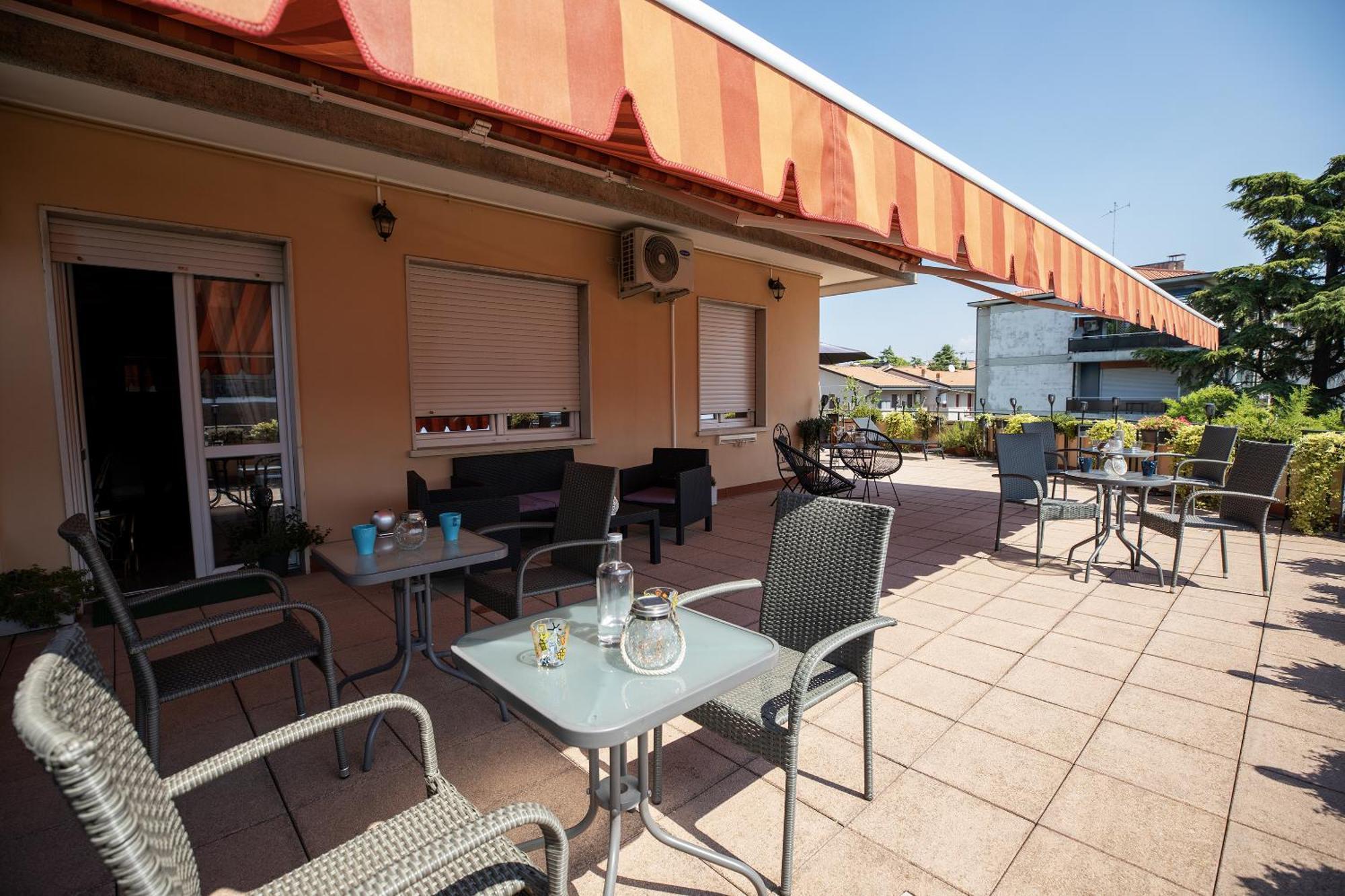 Bru Rooms Πεσκιέρα ντελ Γκάρντα Εξωτερικό φωτογραφία